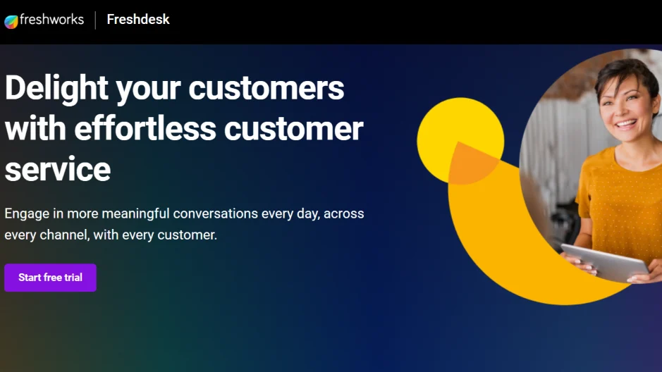 Freshdesk homepage showing headline Delight your customers with effortless customer service